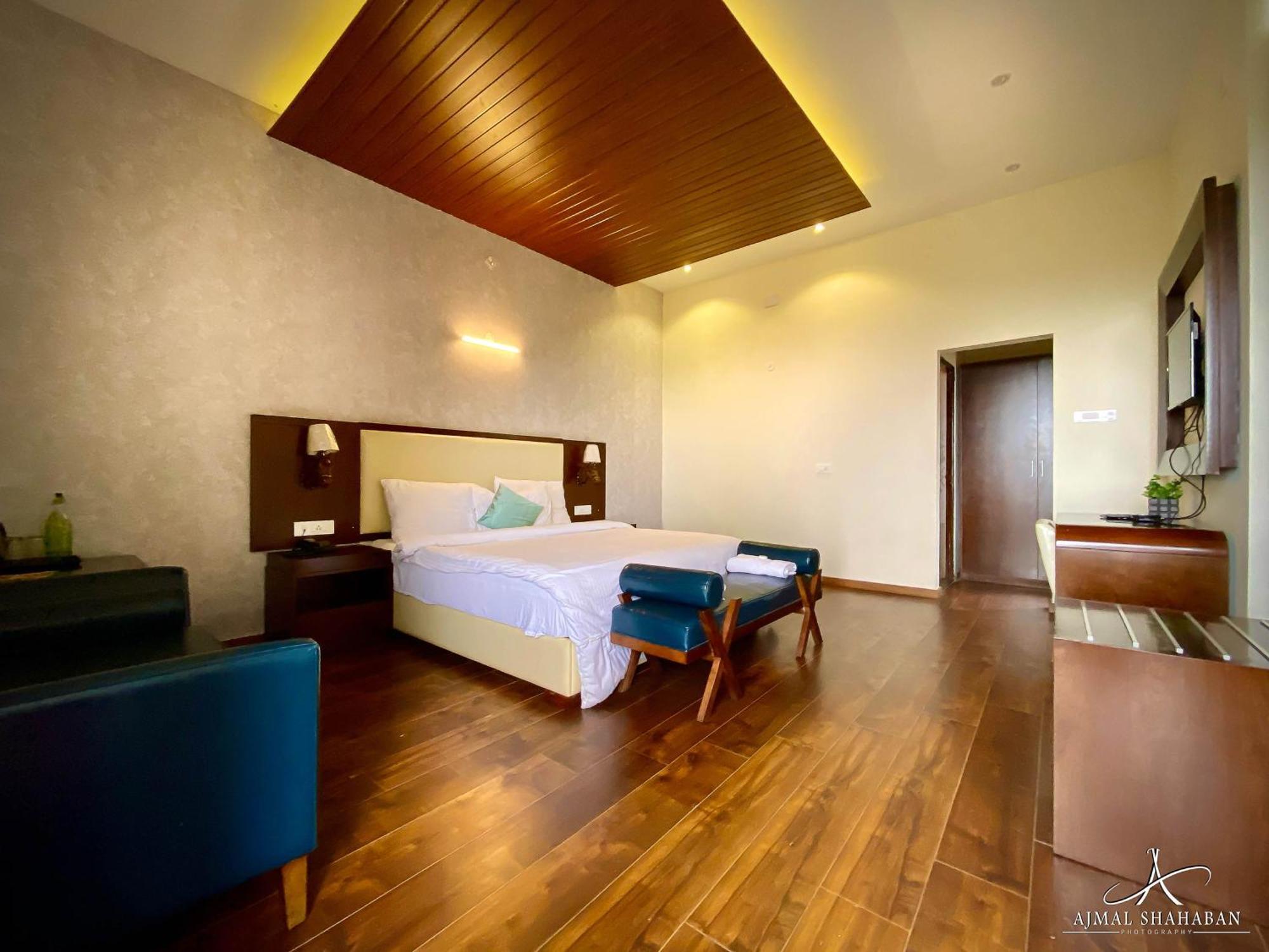 Mountain Trails Hotell Ooty Eksteriør bilde